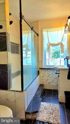 2105 HIGHLAND AVE, Morton, PA 19070