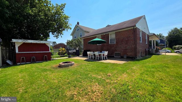 2105 HIGHLAND AVE, Morton, PA 19070