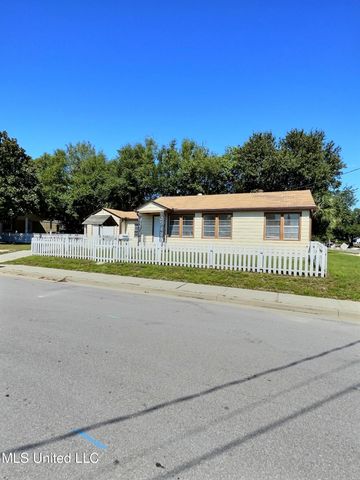 1076 Cherokee Street, Biloxi, MS 39530