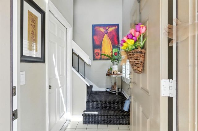 10482 SAINT TROPEZ PLACE 202, Tampa, FL 33615