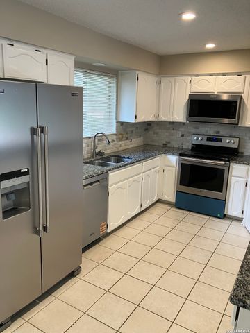 3103 Morning Trl, San Antonio, TX 78247