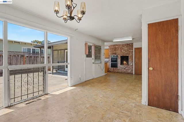 24732 Woodacre Ave, Hayward, CA 94544