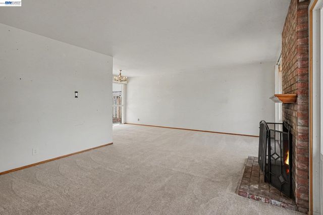 24732 Woodacre Ave, Hayward, CA 94544