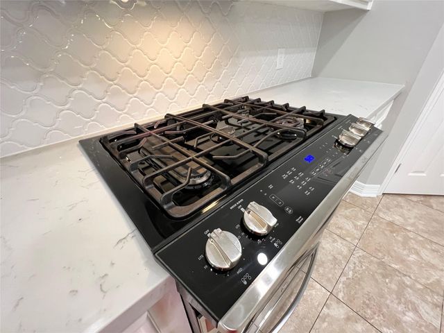 3207 Ivy Bend Drive, Pearland, TX 77584