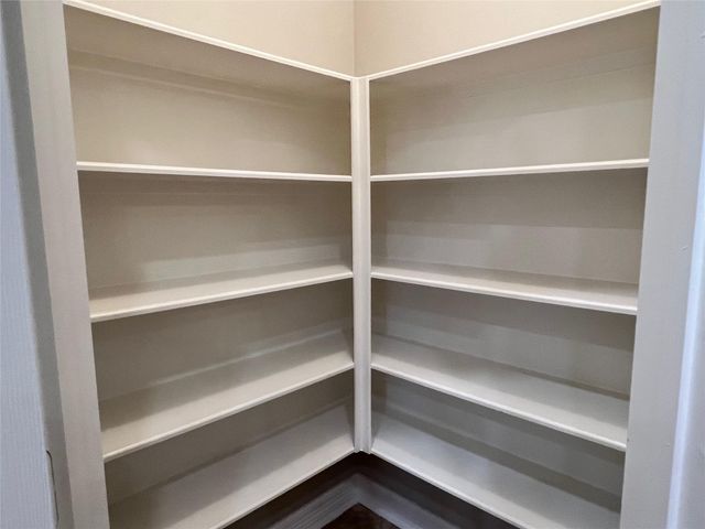 3207 Ivy Bend Drive, Pearland, TX 77584