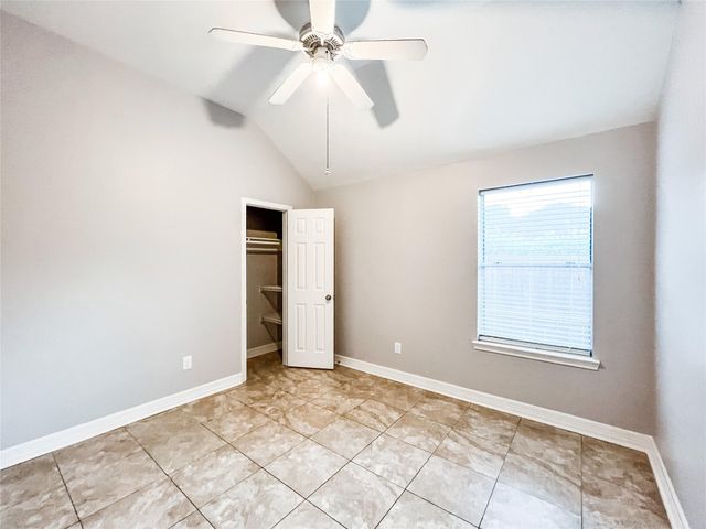 3207 Ivy Bend Drive, Pearland, TX 77584