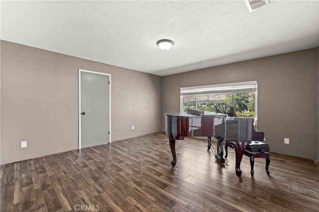 33070 Colorado Street, Yucaipa, CA 92399