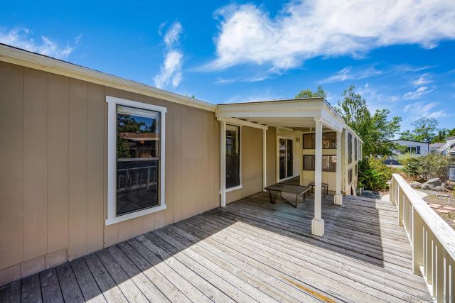 18218 Paradise Mountain Rd SPC 201, Valley Center, CA 92082