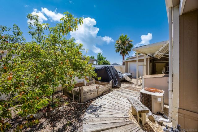 18218 Paradise Mountain Rd SPC 201, Valley Center, CA 92082