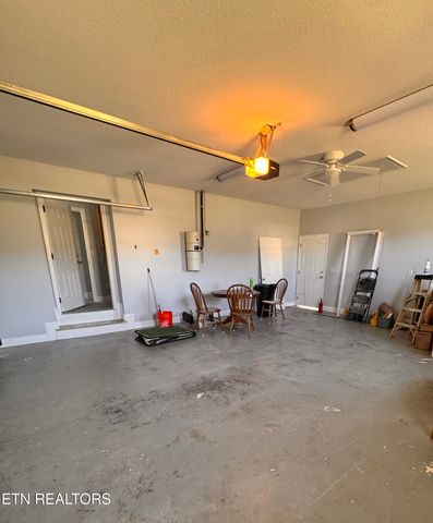 913 Columbine Lea, Sevierville, TN 37862