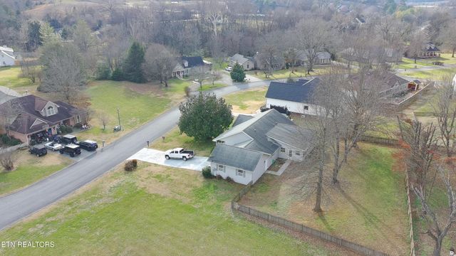 913 Columbine Lea, Sevierville, TN 37862