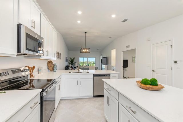 17535 OPAL SAND DRIVE 205, Venice, FL 34293