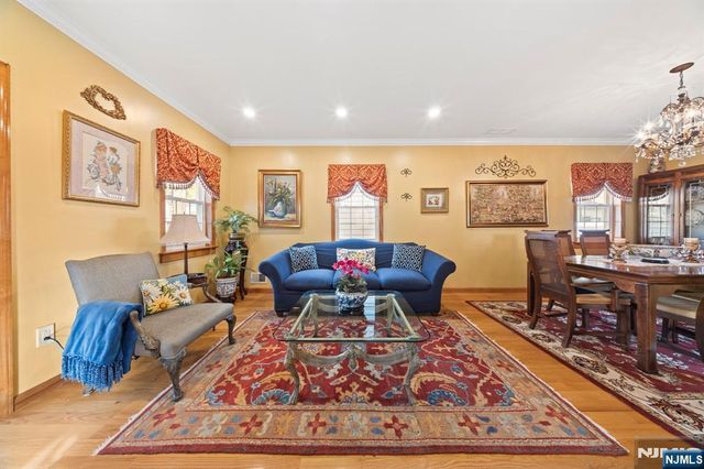 123 Ilford Avenue, North Arlington, NJ 07031