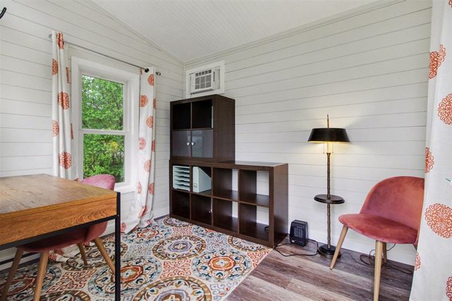 2702 Cranbrook Road, Ann Arbor, MI 48104