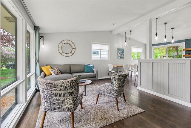 2702 Cranbrook Road, Ann Arbor, MI 48104