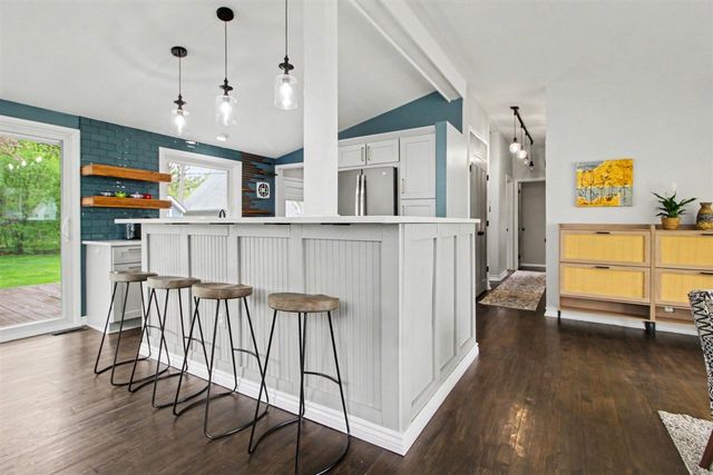 2702 Cranbrook Road, Ann Arbor, MI 48104