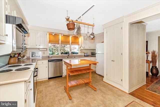 5433 SHOOKSTOWN RD, Frederick, MD 21702