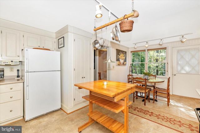 5433 SHOOKSTOWN RD, Frederick, MD 21702