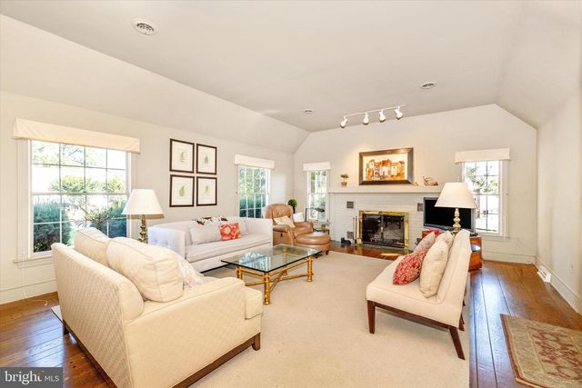 5433 SHOOKSTOWN RD, Frederick, MD 21702