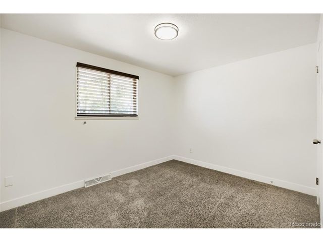 6937 W 53rd Pl, Arvada, CO 80002