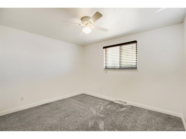6937 W 53rd Pl, Arvada, CO 80002