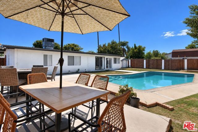 19447 Elkwood Street, Los Angeles, CA 91335