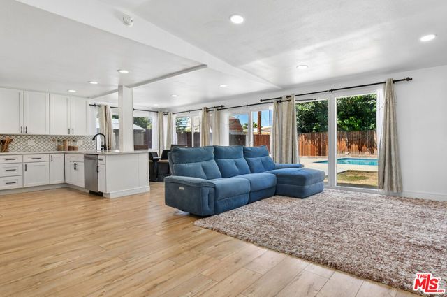 19447 Elkwood Street, Los Angeles, CA 91335