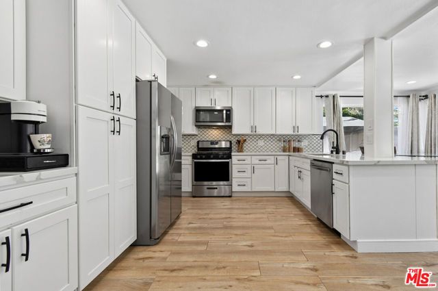19447 Elkwood Street, Los Angeles, CA 91335