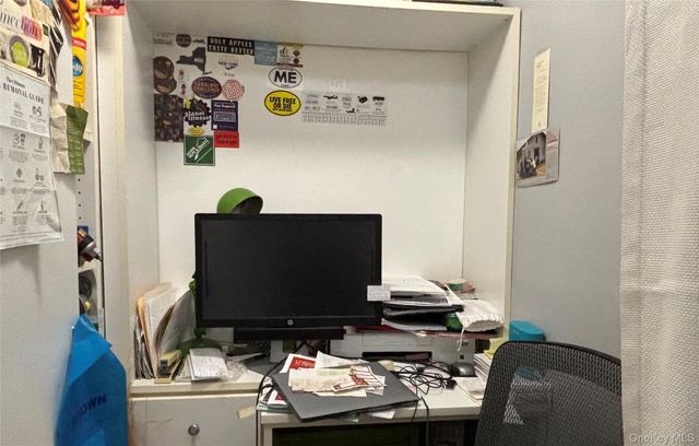 149-30 88 Street 6N, Howard Beach, NY 11414