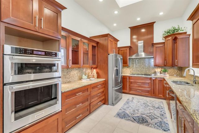 13030 98TH AVENUE, Seminole, FL 33776