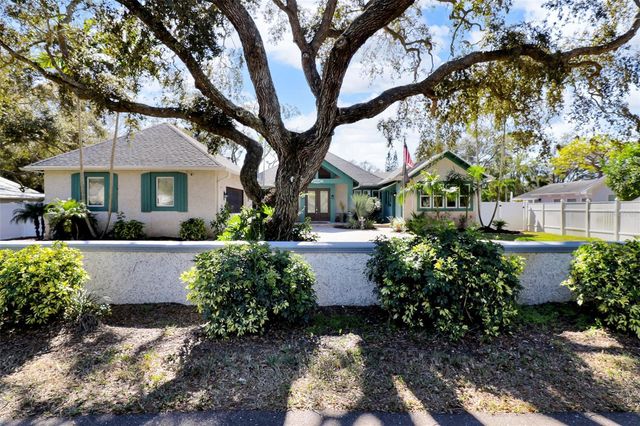 13030 98TH AVENUE, Seminole, FL 33776