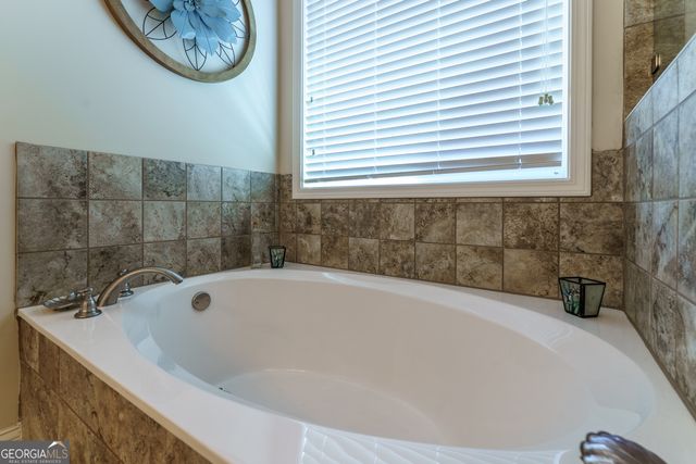 492 Conductor Court, Jefferson, GA 30549