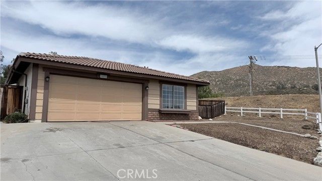 24856 Sunday, Moreno Valley, CA 92557