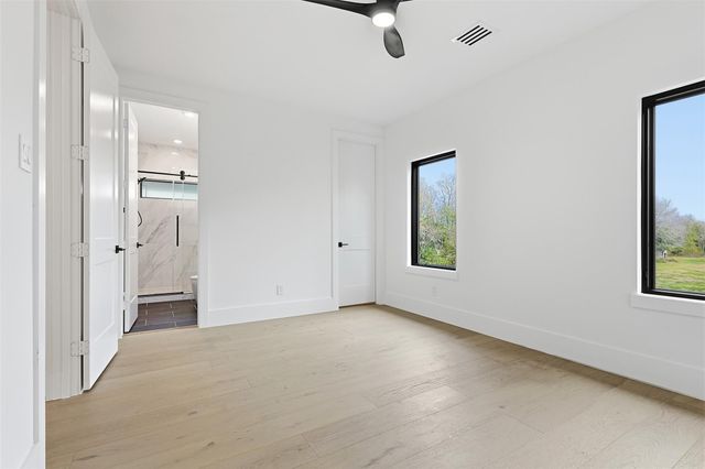 619 Rolling Oaks, Stafford, TX 77477