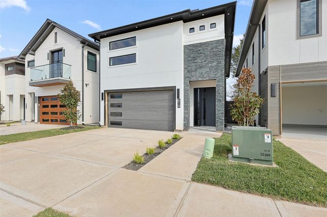 619 Rolling Oaks, Stafford, TX 77477