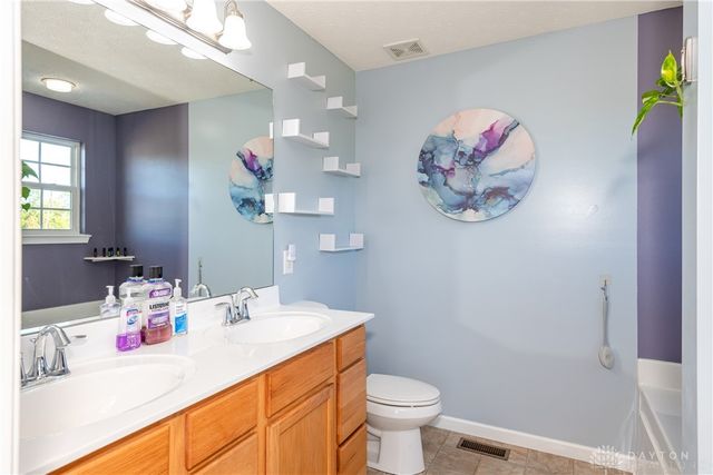 3471 Berrywood Drive, Dayton, OH 45424