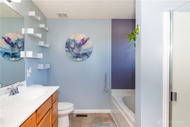 3471 Berrywood Drive, Dayton, OH 45424