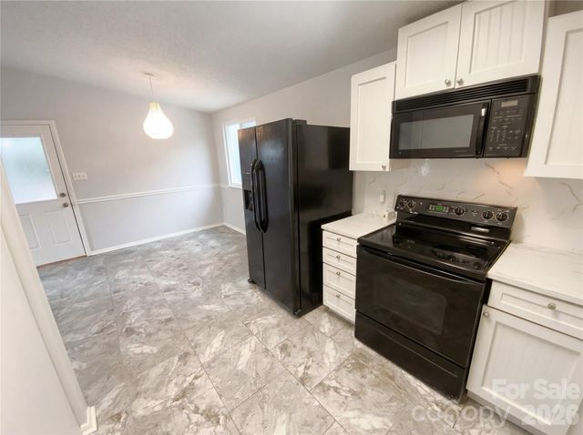 7932 Monfreya Court, Charlotte, NC 28212