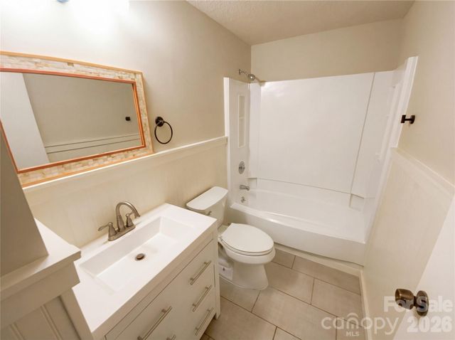 7932 Monfreya Court, Charlotte, NC 28212