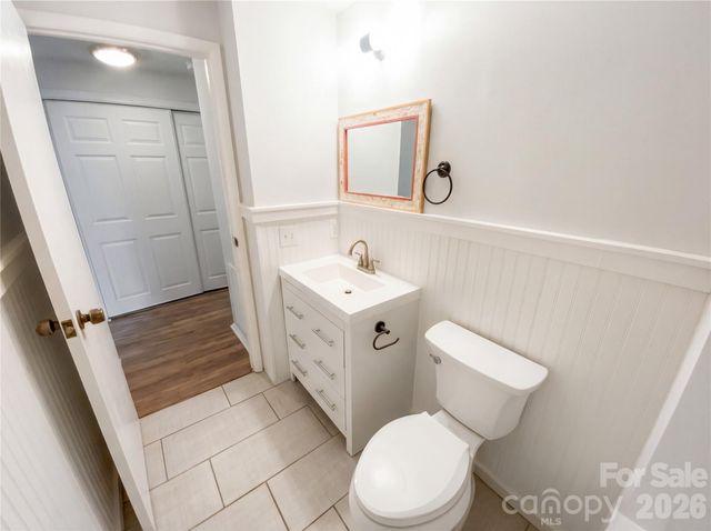 7932 Monfreya Court, Charlotte, NC 28212