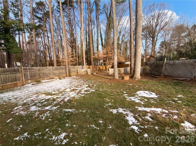 7932 Monfreya Court, Charlotte, NC 28212