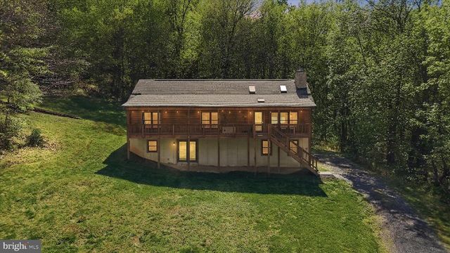 938 FETCHETT RD, Bentonville, VA 22610