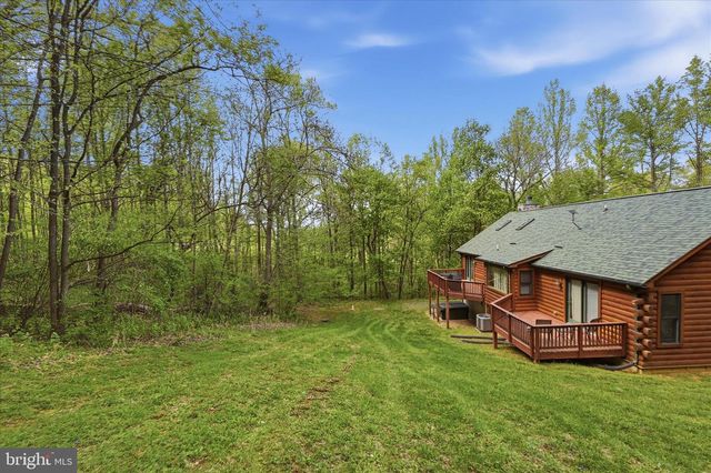 938 FETCHETT RD, Bentonville, VA 22610