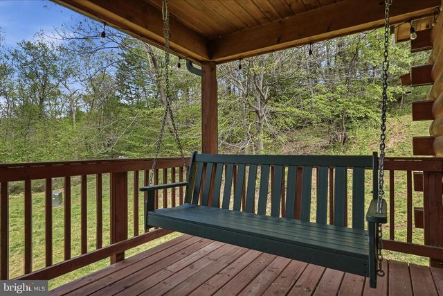 938 FETCHETT RD, Bentonville, VA 22610
