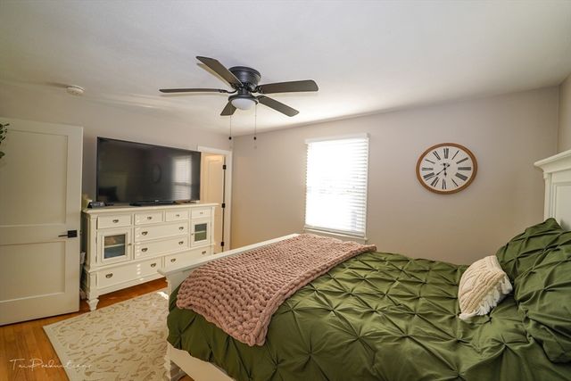 90 Merlin Dr, Swansea, MA 02777