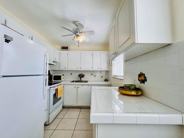 173 Dorchester H 173, West Palm Beach, FL 33417