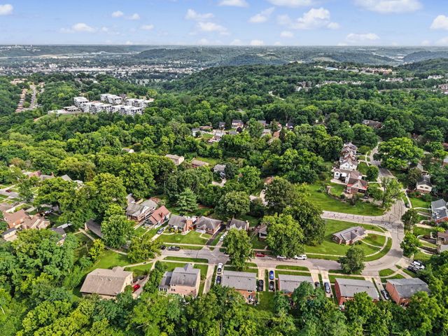 1259 Upland Avenue, Fort Wright, KY 41011