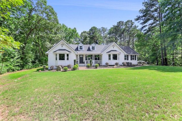 20 Turkey Point Drive, Lagrange, GA 30240