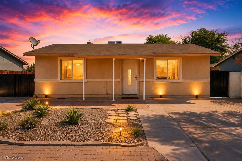3712 Loyola Street, North Las Vegas, NV 89030 — exterior