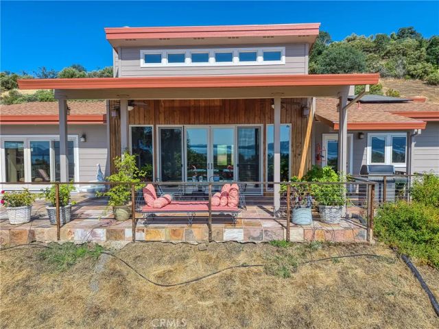 3165 Keeling Avenue, Lakeport, CA 95453